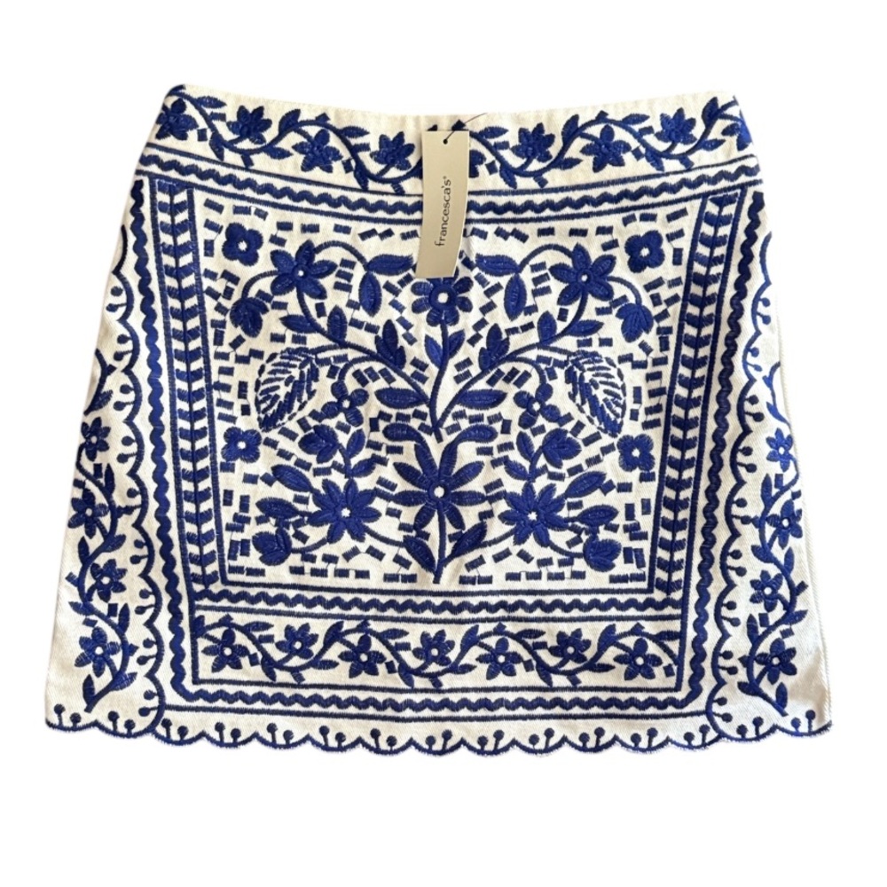 NWT Francesca’s White Embroidered Skirt Sz S